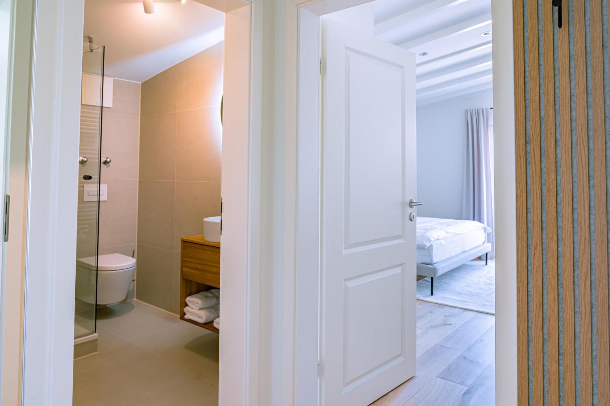 רוסטוק Kapitaenshaus Friedrich Franz - Premium Apartments 200 Meter Vom Strand Und Alten Strom מראה חיצוני תמונה